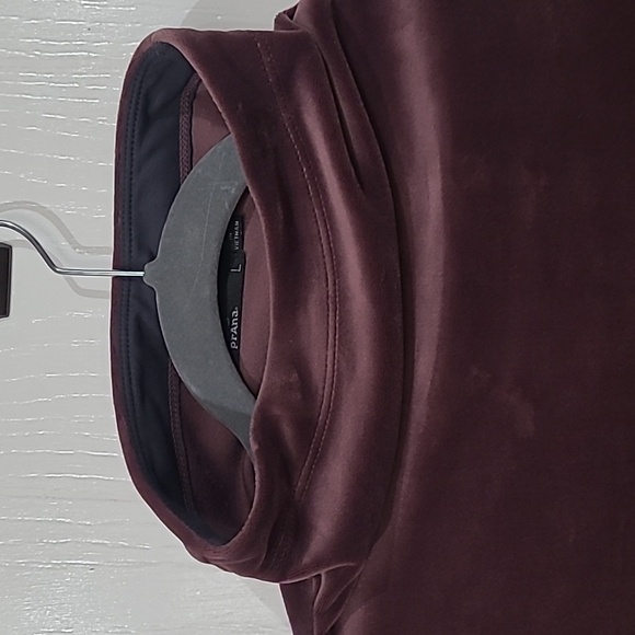 Prana Velour Funnel Neck Pullover Size Large. - Picture 3 of 6